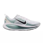 Nike Vomero 18 image
