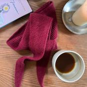 Sophie Scarf Pattern Booklet | PetiteKnit image