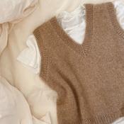 Stockholm Slipover V-Neck Pattern Booklet | PetiteKnit
