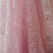 Pink French filigree lace – 1.5 metre remnant