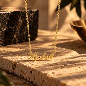 Seala Collection 'Mo Chroi' Pendant &amp; Chain Gold image