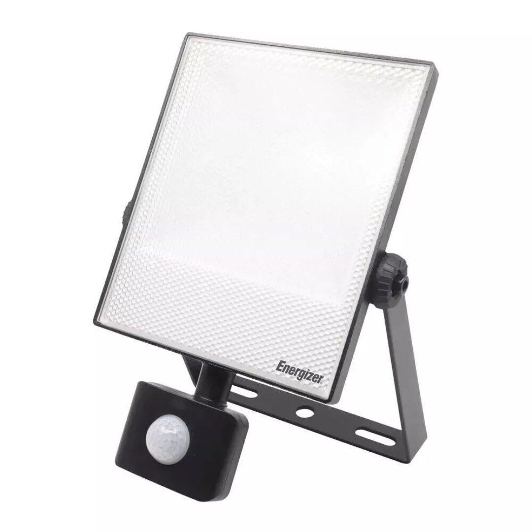 Energizer 30W LED PIR Sensor Floodlight 2700 Lumens 6500K Daylight IP44 Die-Cast Aluminium 50m Cable Quick Mount Bracket PIR Range 8m 120 Deg 25000hrs Lifetime