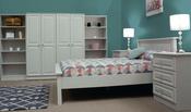Greystones 4'6" Bedroom Set image