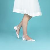 The perfect Bridal company Penny