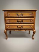 French Mid 20th Century Oak Chest of Drawers image