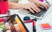€,$,£8 Become a Freelance Makeup Artist