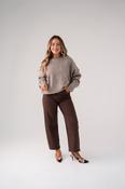 Love Laura Carrot Barrell Jeans In Chocolate image