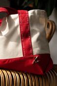 Love Laura Tote Bag In Red image