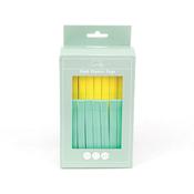PLASTIC CLOTHES PEGS