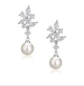 Niamh Earrings image
