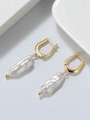 ‘INDIA’ Baroque Pearl Huggies image