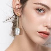 ‘KEELIN’ Baroque Pearl Earrings image