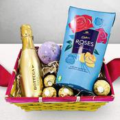 The Mini Gold Pamper Hamper image