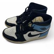 Size UK 9.5 - Jordan 1 Retro OG High Obsidian UNC 02/18/21 BLUE pre owned 555088-140 sku 6763