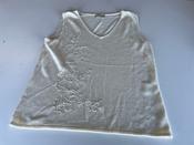 Vintage women's Max pierre Cream sleeveless V-neck vest in S|L22W18|SKU 4396 image