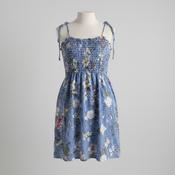 floral womens knee length round neck. dress in size M image