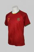 Vintage men red &amp; green H&amp;M Portugal No. 7 printed football shirt SIZE S SKU. 7474 image