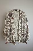 Rubynee Vintage y2k Parfois floral patterned white silk shirt image