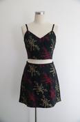 Vintage womens black floral print two piece tank top and a short uk 12-14 image