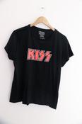 Vintage women large Black Kiss Band Graphic T-Shirt image