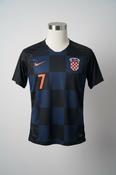 Men’s Nike Croatia 2018/19 navy football shirt #football #soccer

SKU 7145
Collar to hem 25
Pit to pit 16 image