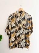 Vintage brown collage print mens medium short sleeve shirt image