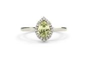 O'Dwyer Yellow Green Sapphire Kite Ring image