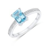 18k White Gold Aquamarine and Diamond Ring
