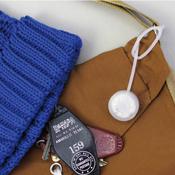 Kikkerland Silicone Purse Light