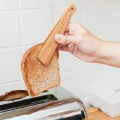 Kikkerland Tongs Toast