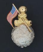 Exceptionally Rare Wolfers “Man on the Moon” Brooch - Weldons Jewellers image
