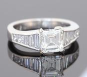 Superb Diamond Ring - Weldons Jewellers