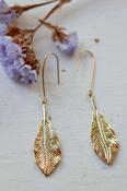 Simple drop leaf earrings image