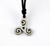 CELTIC LEGEND TRIPLE SPIRAL CHOKER