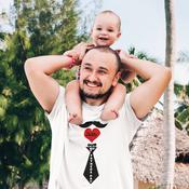Personalised Daddy &amp; Baby Boy Onesie &amp; T-Shirt Set - Moustache - NEW
