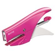 Stapling pliers (15 sheets) | metallic pink | Leitz WOW image