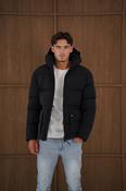 CAPO PUFFER Jacket 
colour Black

COLOUR