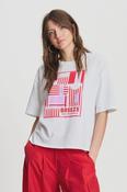 Breeze Tshirt with red and lavender