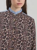 Shirt with animal print and blue striped details image