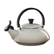 Le Creuset Zen Kettle 1.5L Meringue image