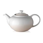 Le Creuset Classic Teapot 1.3L Meringue image