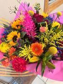 Mamma Mia Hand tied image