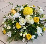 Yellow &amp; White Posy
