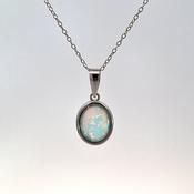 Oval cabochon Opal pendant 38685 image