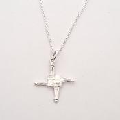 Small silver St. Brigids Cross and chain 38910 image
