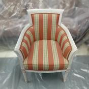Ref. 2-2-168 Old white armchair