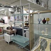UBIQUA Revolving TV/Media shelving system image