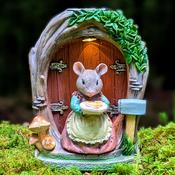 Solar Mrs Mouse Door