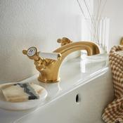 VADO Axbridge Lever Handle Mono Basin Mixer Tap image