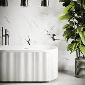 RT Large Avara Fluted 1500 Freestanding Bath White image